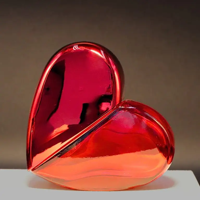 Frasco de perfume de diseño moderno, una de las tendencias en envases para vender perfumes en Perú.